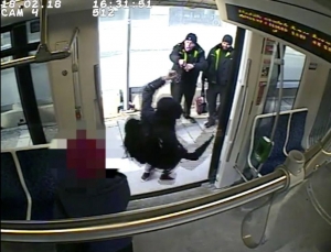 Фото: Предоставлено полицией На фото: Молодой человек обвиняет сотрудников TTC в дискриминации