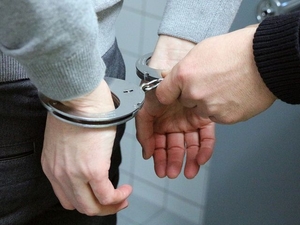 Фото: pixabay.com На фото: В Онтарио всё чаще грабителями оказываются подростки